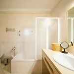 Albufeira-sea View/pool Casa Sara Linnea 1bedroom 알부페이라