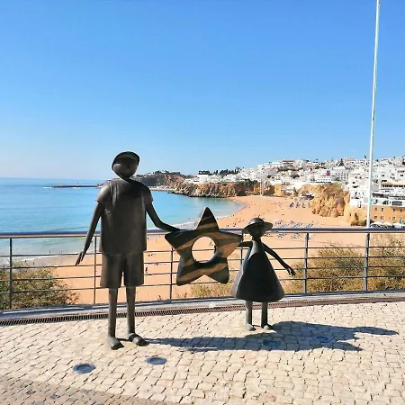 Апартаменты Albufeira-sea View/pool Casa Sara Linnea 1bedroom Албуфейра