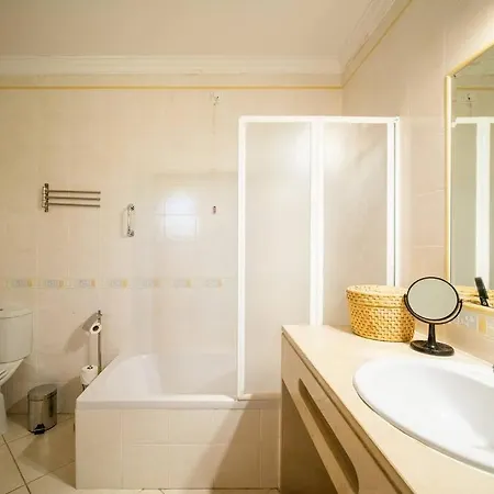 Albufeira-sea View/pool Casa Sara Linnea 1bedroom 알부페이라